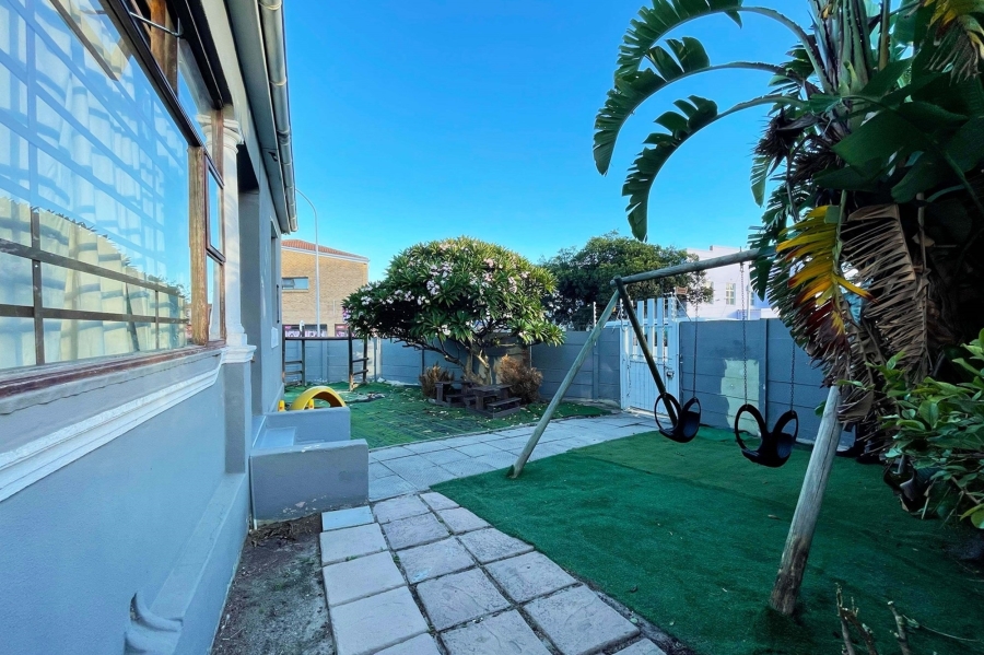 3 Bedroom Property for Sale in Wynberg Western Cape